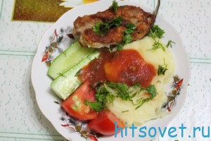 горбуша жареная с картофельным пюре
