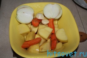 картофель, марковь и лук.