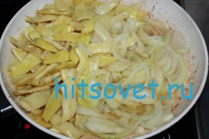 Лук припустили