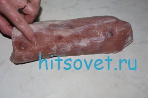 Засунуть чеснок