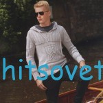 Мужской пуловер с капюшоном