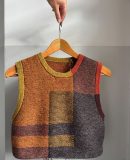Colorfield Vest безрукавка спицами Colorfield Vest безрукавка