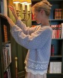 Frej Sweater — эффектный женский свитер спицами в современном стиле оверсайз.